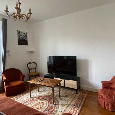 Ferienwohnung Le Germain Auxerre Exterior foto